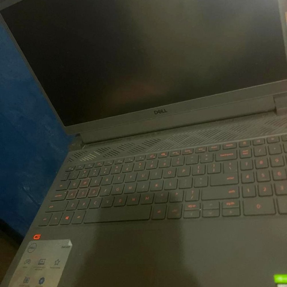 DELL G15 15.6 INCH GEFORCE RTX 3050TI 16GB RAM  1TB 512 SSD